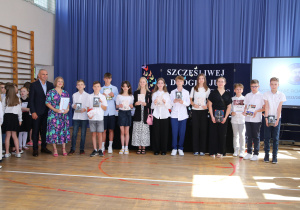 Zakończenie Roku Szkolnego 2023/2024 - Klasy 4-7 - Zdjęcia grupowe