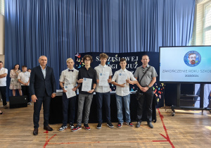 Zakończenie Roku Szkolnego 2023/2024 - Klasy 4-7 - Zdjęcia grupowe