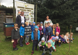 Zdjęcie grupowe przedszkolaów