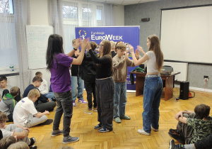 Uczniowie w czasie warsztatów Euroweek