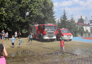 Festyn Dorośli Dzieciom 2024 - Zdjęcie grupowe