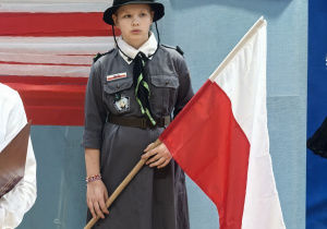 Dziewczynka z flagą