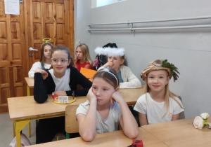 Uczniowie w czasie konkursu