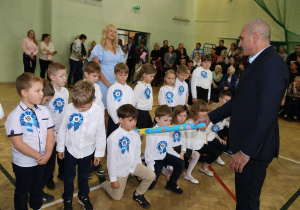 Uczniowie w czasie uroczystości