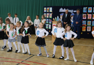 Uczniowie w czasie uroczystości