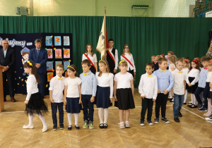 Uczniowie w czasie uroczystości