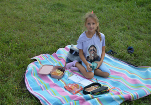 Uczniowie w czasie pikniku