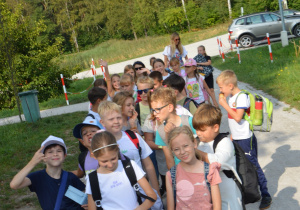 Uczniowie w czasie pikniku