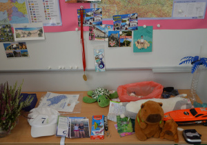 Kolekcja pamiątek z wakacji 2025