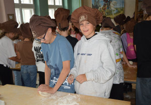 Uczniowie w czasie warsztatów