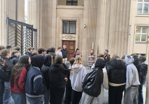 Zdjęcie grupowe uczniów