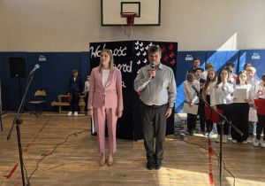 Zdjęcie grupowe nauczycieli