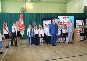 Poczet sztandarowy szkoły